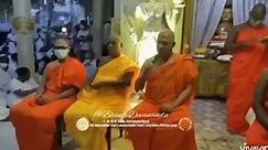 Bhante Devananda lead Bodhi Puja with bhikkhus sangha at Kotte Rajamaha Vihara Srilanka