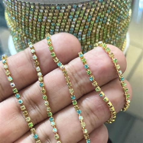 Strass de Corrente Base Dourada SS6,5 100 metros - Colore Pedrarias ...