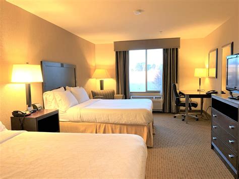 Holiday Inn Express & Suites Fresno Northwest-Herndon By IHG - Best stays in Fresno, California ...