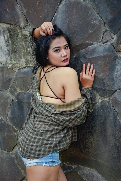 200.000+ Foto Nude+asian+teen+cheerleaders Terbaik · Unduh Gratis 100% · Foto Stok Pexels