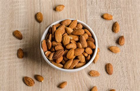 5 foods with more magnesium than almonds
