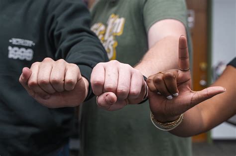 American Sign Language minor offers new ways to communicate, connect ...