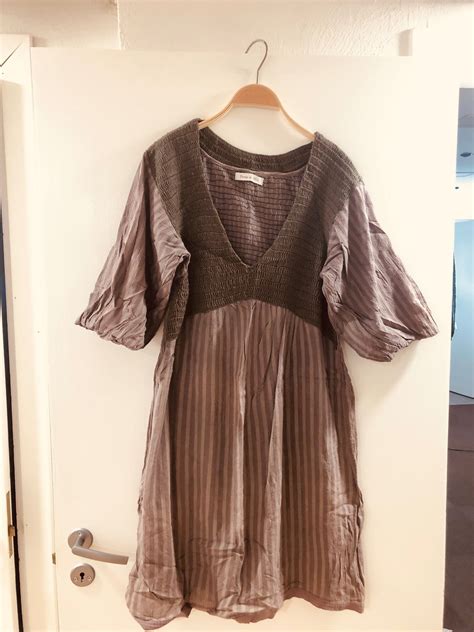 Superfin klänning från Venus de Milo! | Köp på Tradera (726662820)