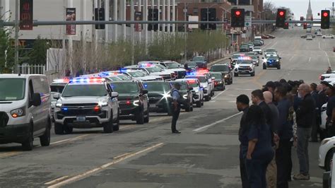 Nude man flees from homeowner, wanted for arson, police say | ksdk.com