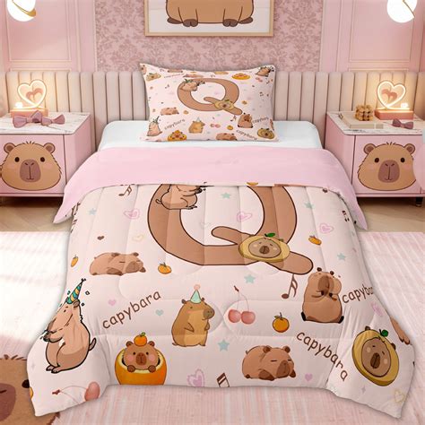 Erosebridal Brown Capybara Kid Twin Comforter Sets, Initial Q Letter ...