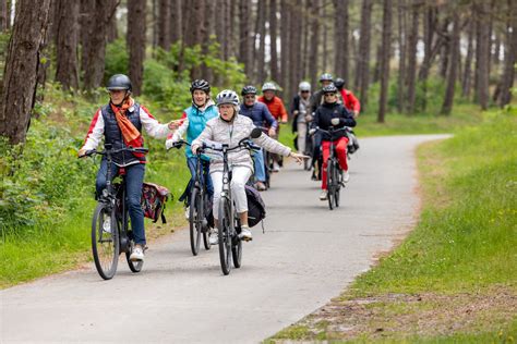 27 april: Oranjeconcert Christelijk Mannenkoor Staphorst, kinderen ...