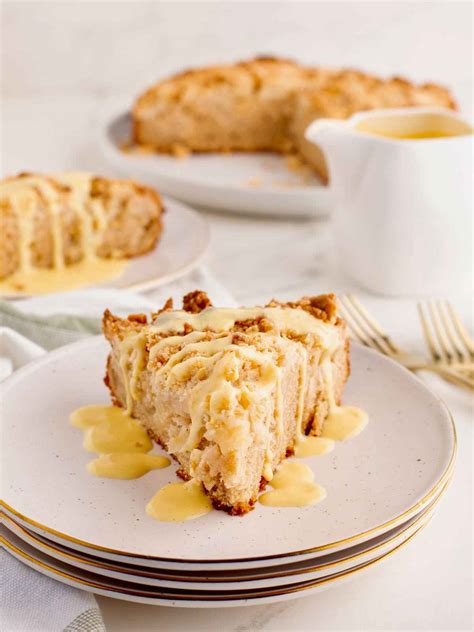 Irish Apple Cake - Weekend Potluck #722 - Street Food Spectacle