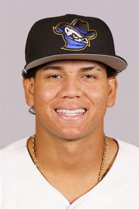 Offense explodes as QC River Bandits win third straight