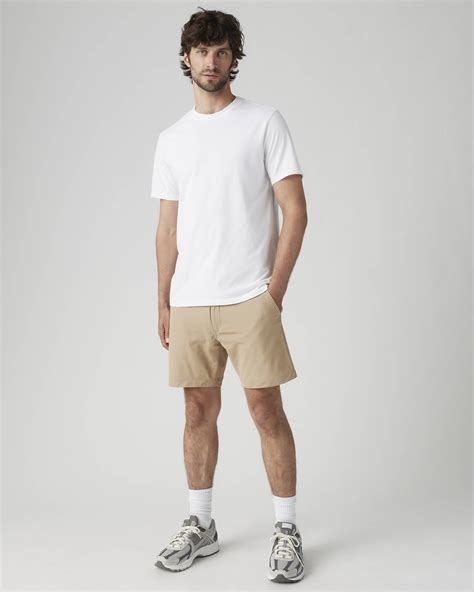 Xx Chino Tech 8" Men's Shorts - White | Levi's® US