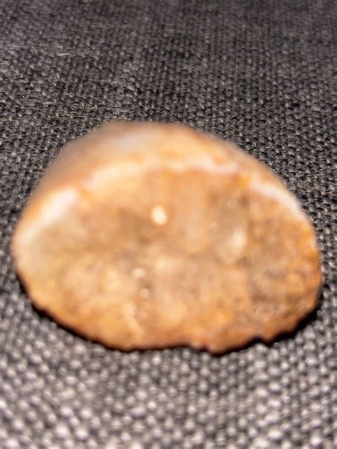 Quartz / Common Agate - mineral Identification | Rock Identification