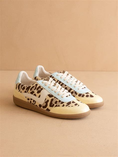 The Kyla | Baby Leopard Classic Low Top Sneakers – Blush by CVDesigns