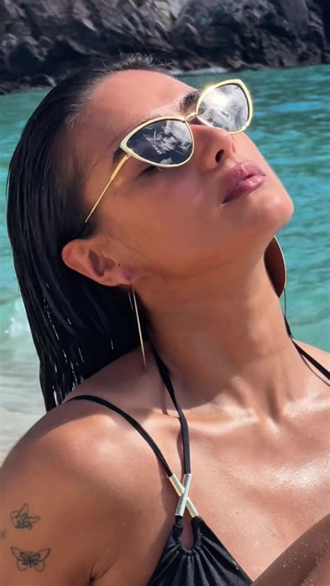 😊😊😊 | redpookypanda (@redpookypanda)