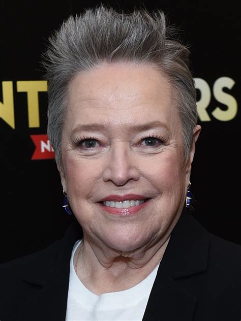 Kathy Bates Pictures | Rotten Tomatoes