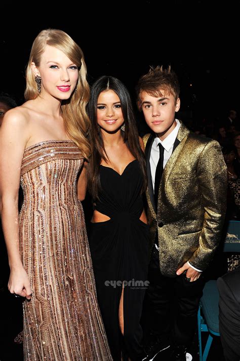 Taylor Swift & Selena Gomez Photo: Selena Gomez & Taylor Swift: 2011 ...