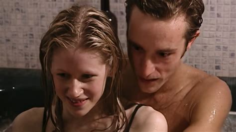 Ending of Leave the World Behind explained after Netflix viewers called ...