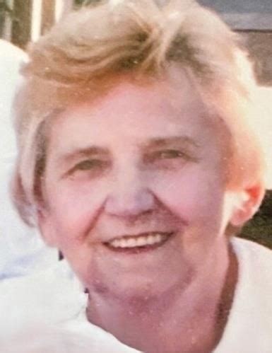 Elaine Smolen Obituary (1933 - 2024) - North Manchester, Indiana, IN ...