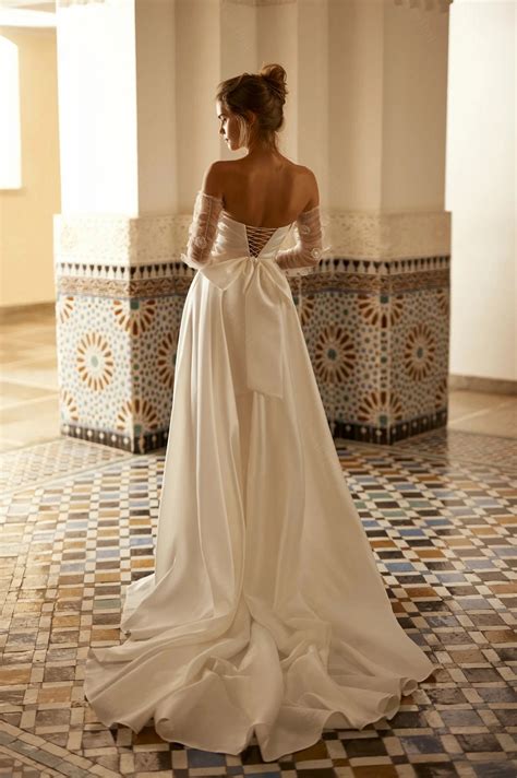 Strapless Satin High Split Wedding Dresses Lace Up Back With Long Slim – TANYA BRIDAL