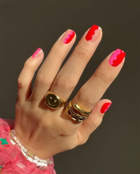 60 Valentine's Day Nail Ideas That Are Chic, Not Cheesy | Who What Wear