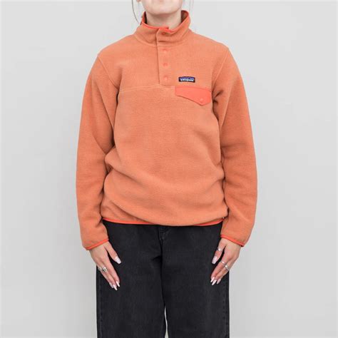 Patagonia Womens Lightweight Synchilla Snap-T Fleece Pullover