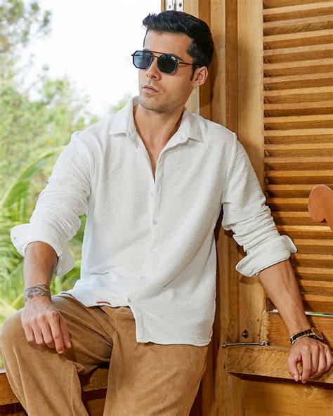 Buy Men's Cream White Textured Shirt Online at Bewakoof