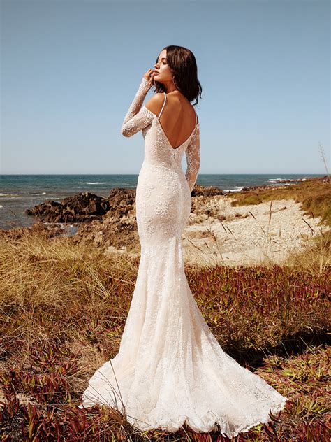Cosmo | Sparkly Strap Fitted Mermaid Wedding Dress