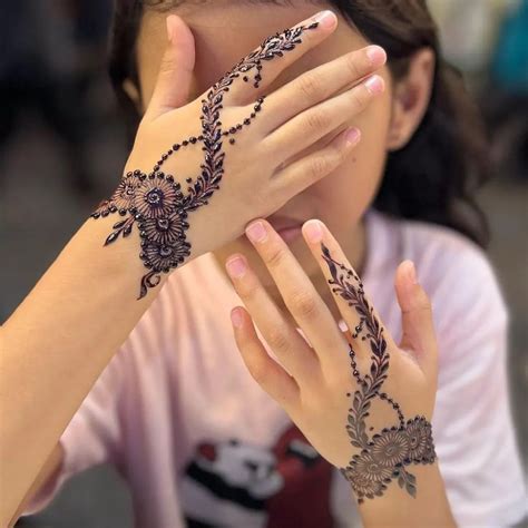 20+ Mehendi Designs for Children at Weddings - Weddingplz Blog