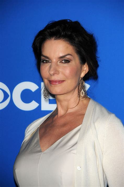 Pictures of Sela Ward