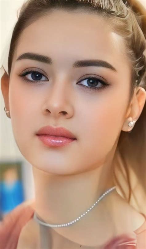Pin by ALFA YILDIZI on Güzel kızlar | Beautiful girl body, Beauty girl ...