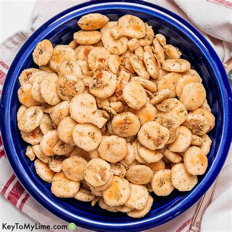 BEST Seasoned Oyster Crackers {with Ranch Seasoning VIDEO} - Key To My Lime