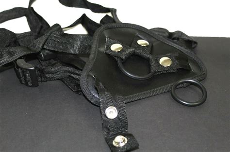 Beginner Strap-on Harness Dildo Dong Anal Suction Cup Sex Toy for Lesbian Couple | eBay