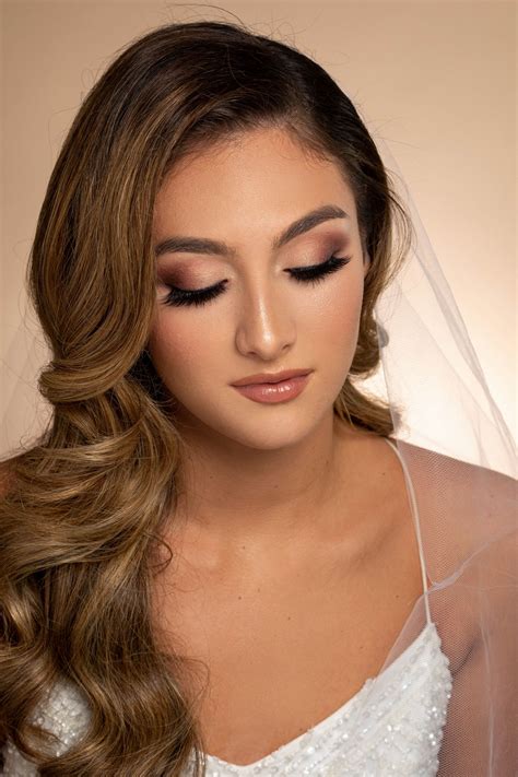 Soft Glam Bridesmaid Makeup - Festival Makeup Inspiration
