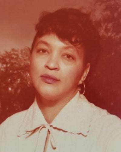 Ms. Nathanel Robertson Obituary (2025) - Freeport, IL - Burke-Tubbs ...