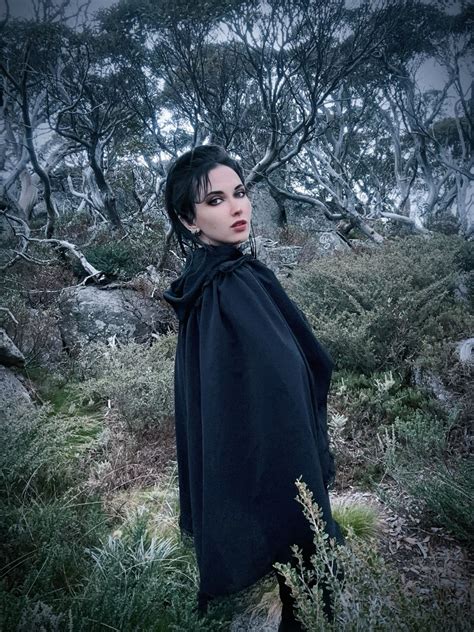 Goth latinas prove there s more to the subculture – Artofit