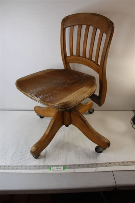 * Vintage Wooden Desk Chair - Bodnarus Auctioneering