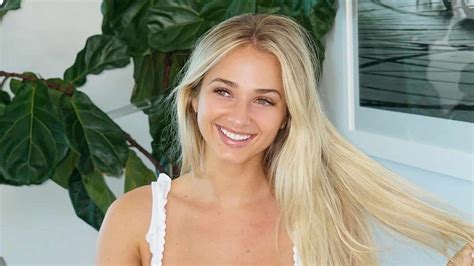 What is Alexa Adams Famous For? Her Age, Height, Career, BF