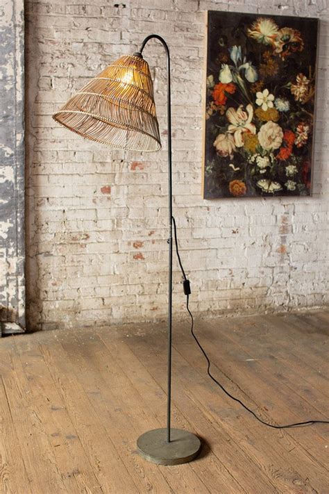 Wicker Rattan Floor Lamp - LAMPIFA