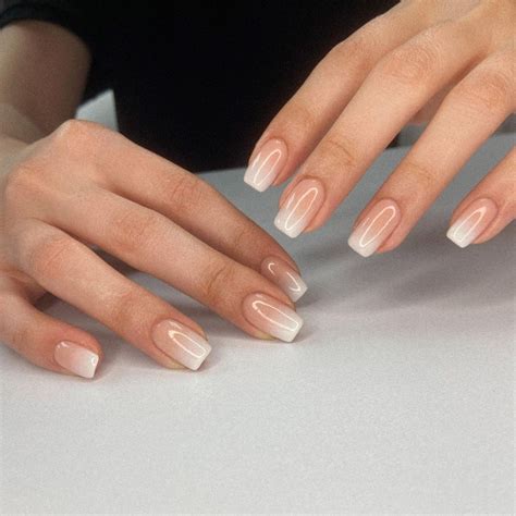 French Ombré Nails Are a Romantic Twist on the Classic Manicure — See ...