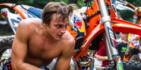 How to train like Hard Enduro hero Jonny Walker | Motocross training ...