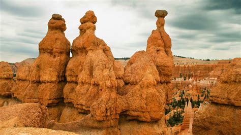 A Guide to Bryce Canyon Hoodoos | National Park Express