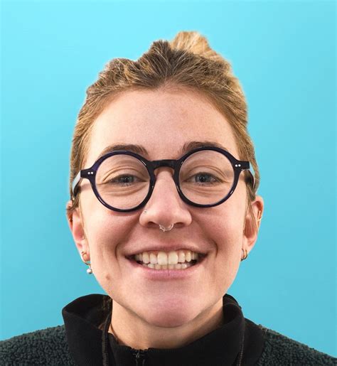 Our Experts | Larivière & Massicotte Pharmacy