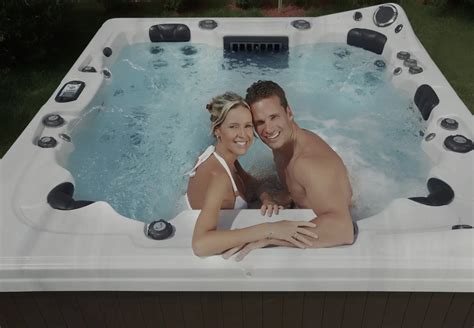 Tub Lease - Luxury Hot Tub Rentals & Sales in Dubai, UAE