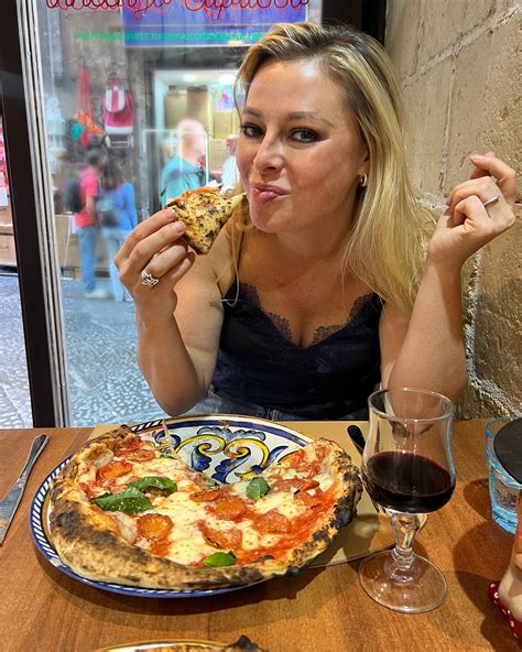 Cristy Lee (@cristylee09) • Instagram photos and videos