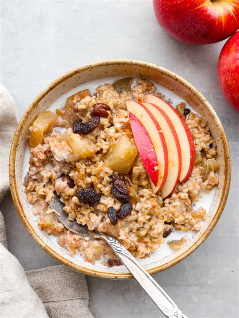 Slow Cooker Cinnamon Apple Oatmeal - infoodita