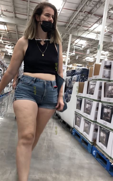 Authentic real and true pawg! - Short Shorts & Volleyball - Forum