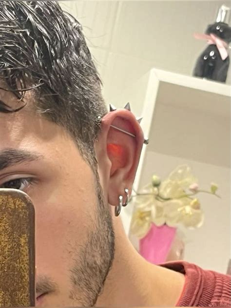 Jacobs Ladder Piercing Men