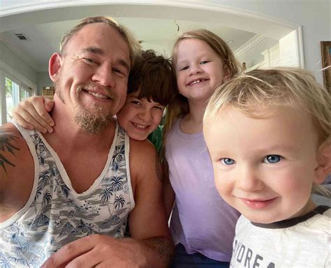 Who Is Alanis Morissette's Husband? All About Mario 'Souleye' Treadway