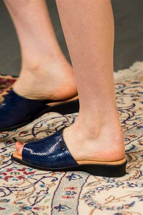 Hunter Schafer's feet