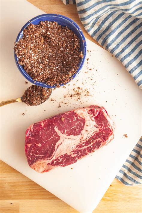3-Ingredient Coffee Rub for Steak - The Busy Foodie
