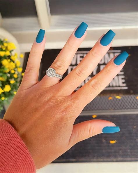 27+ Dark Teal Nails Ideas to Steal This Month - Nail Designs Daily