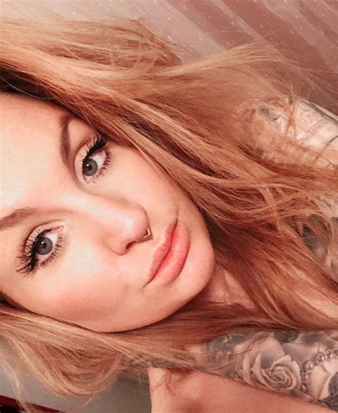 Hi beautiful souls, I’m ellie.. a 28y/o ONLYFANS newbie from northern sweden | I am soo excited ...